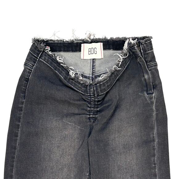 Urban Outfitters BDG Ruched Dip Waist V Flare Jeans in Washed Black - Picture 5 of 12